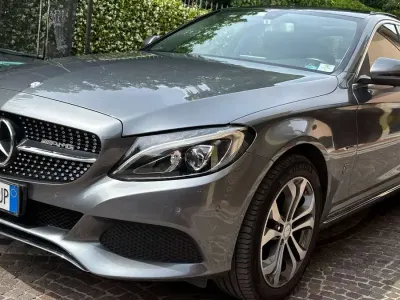 Usata Mercedes C220 170 CV (125 kW) 2017 Grigio Berlina