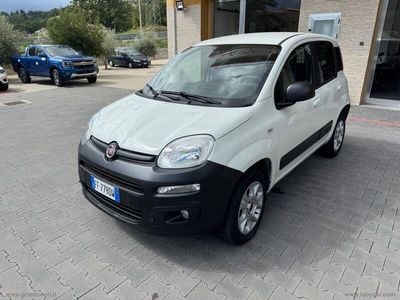 Usata Fiat Panda 4x4 Pop 80 CV (58 kW) 2016 Bianco Utilitaria