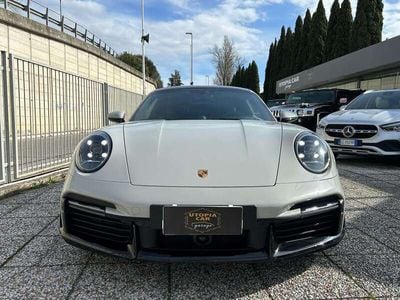 Usata Porsche 992 581 CV (427 kW) 2021 Gesso Coupé