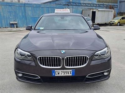 Grigio scuro Usata 2014 BMW 520 Luxury Line Berlina | 11.000 € (Buon prezzo)
