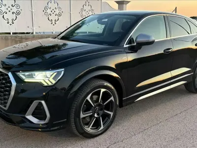 Usata Audi Q3 Sportback S-Line 150 CV (110 kW) 2020 Nero SUV