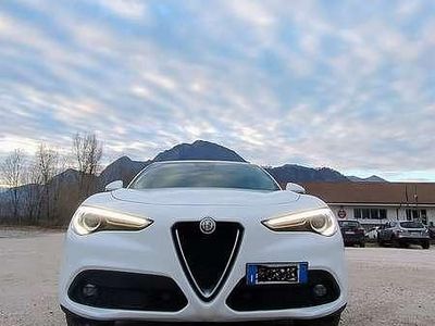 Usata Alfa Romeo Stelvio Executive 179 CV (131 kW) 2018 SUV