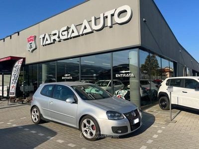 Usata VW Golf IV GTI 200 CV (147 kW) 2005 Grigio Berlina