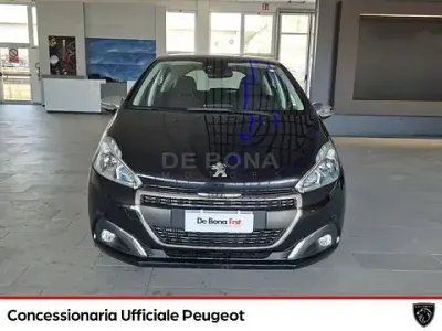 Usata Peugeot 208 Allure 102 CV (75 kW) 2019 Nero Utilitaria