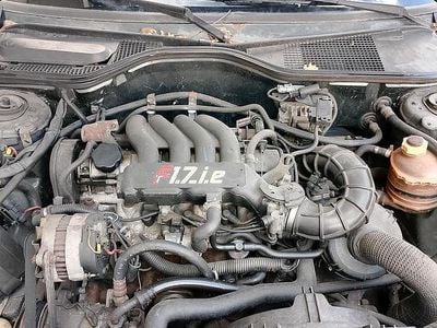 Usata Renault 19 107 CV (78 kW) 1992 Verde Berlina