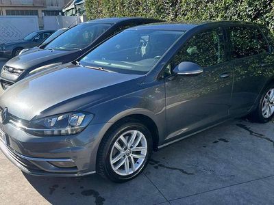 Usata VW Golf VII Business 116 CV (85 kW) 2018 Grigio Berlina