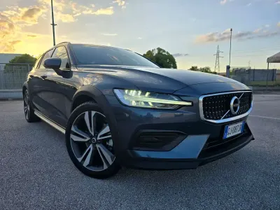 Usata Volvo V60 CC