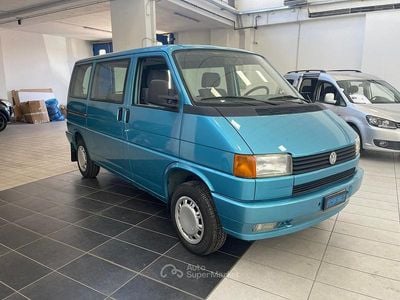 Usata VW Caravelle 84 CV (61 kW) 1993 Blu Monovolume