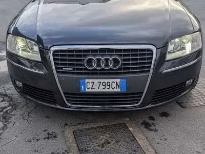 Käytetty Audi A8