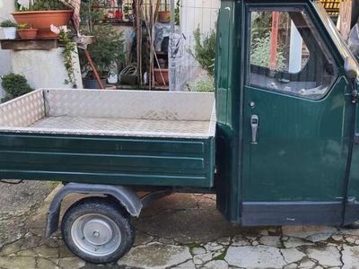 Piaggio APE