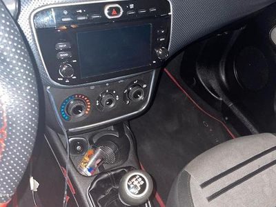 Usata Fiat Grande Punto Sport 65 CV (47 kW) 2009 Grigio Utilitaria