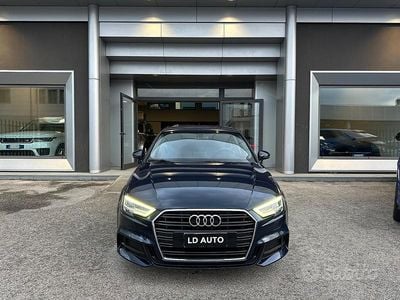 Usata Audi A3 Admired 149 CV (109 kW) 2020 Blu Berlina
