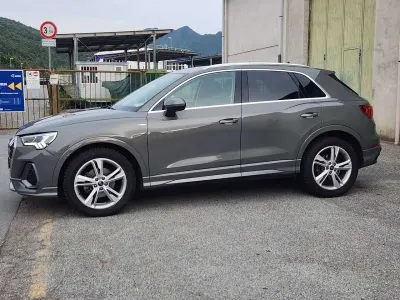 Usata Audi Q3 S-Line 150 CV (110 kW) 2023 Grigio SUV