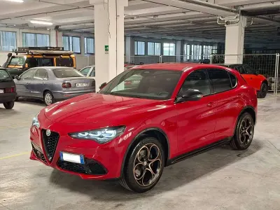 Nuova Alfa Romeo Stelvio 209 CV (153 kW) 2025 Rosso alfa pastello (414) SUV