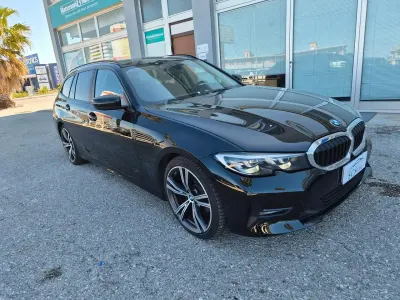 Usata BMW 320 Advantage 190 CV (139 kW) 2021 Nero Station wagon