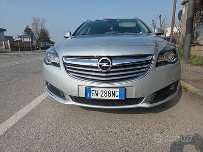 Usata Opel Insignia 140 CV (102 kW) 2014 Grigio Station wagon