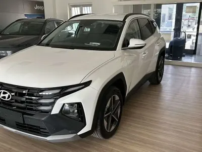 Nuova Hyundai Tucson 239 CV (175 kW) 2026 Bianco SUV