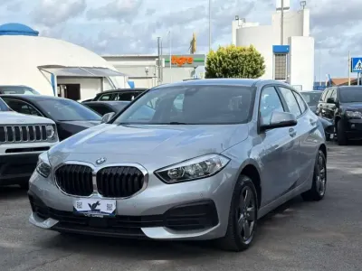 Usata BMW 116 Advantage 116 CV (85 kW) 2021 Grigio Utilitaria