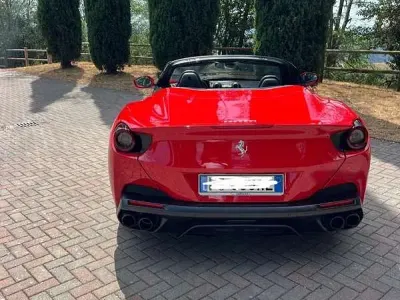 Usata Ferrari Portofino 600 CV (441 kW) 2019 Cabrio