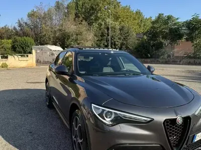 Usata Alfa Romeo Stelvio 160 CV (117 kW) 2025 Grigio SUV