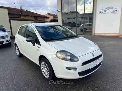 Usata Fiat Punto Street 77 CV (56 kW) 2014 Bianco Utilitaria