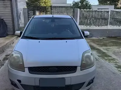 Usata Ford Fiesta 70 CV (51 kW) 2008 Grigio Utilitaria