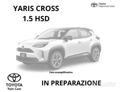 Usata Toyota Yaris Cross Trend 116 CV (85 kW) 2022 Grigio SUV