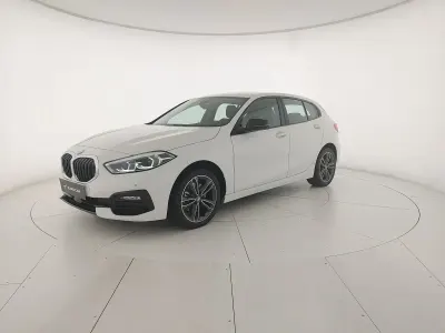 Usata BMW 116 Sport Line 2019 Bianco Utilitaria