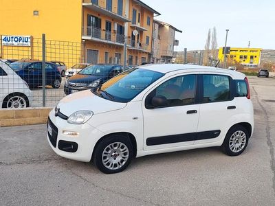 Usata Fiat Panda Lounge 95 CV (69 kW) 2016 Bianco Utilitaria