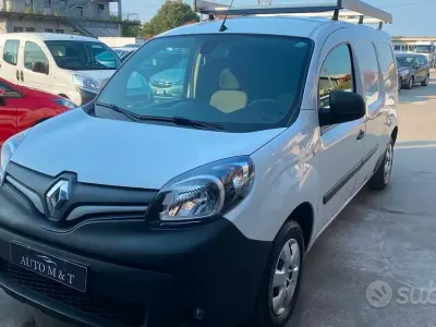 Usata Renault Kangoo 116 CV (85 kW) 2020 Bianco Monovolume
