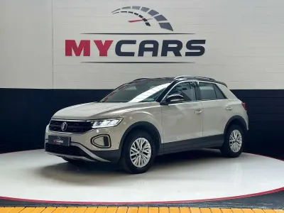 Usata VW T-Roc Life 150 CV (110 kW) 2024 Bianco crema SUV