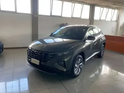 Usata Hyundai Tucson 179 CV (131 kW) 2022 Grigio SUV