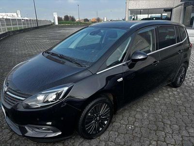 Usata Opel Zafira Tourer Innovation 136 CV (100 kW) 2019 Nero Monovolume