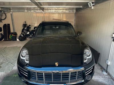 Porsche Macan S