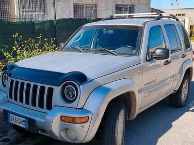 Usata Jeep Cherokee 143 CV (105 kW) 2002 Grigio SUV