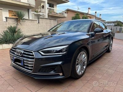 Begagnad Audi A5 S-Line 190 HK (139 kW) 2018 Grå Sportkupé