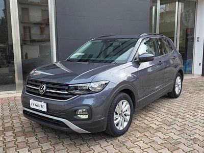Usata VW T-Cross Style 110 CV (80 kW) 2022 Grigio SUV