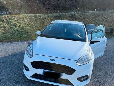 Usata Ford Fiesta ST-Line 125 CV (91 kW) 2018 Bianco Berlina