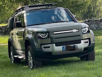 Usata Land Rover Defender HSE 200 CV (147 kW) 2020 Verde SUV