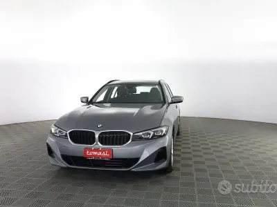 Usata BMW 320e Efficient Dynamics 190 CV (139 kW) 2023 Grigio Station wagon