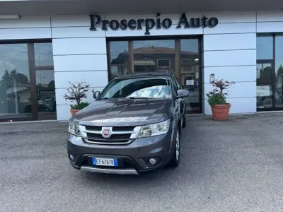 Usata Fiat Freemont Lounge 170 CV (125 kW) 2014 Grigio SUV