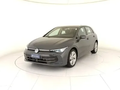 Usata VW Golf VIII Style 150 CV (110 kW) 2025 Grigio Berlina
