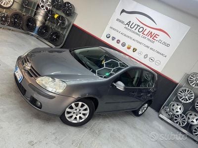 Usata VW Golf IV 102 CV (75 kW) 2005 Grigio Berlina