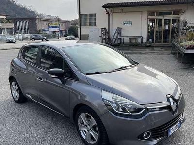 Usata Renault Clio IV Dynamique 75 CV (55 kW) 2013 Grigio Berlina