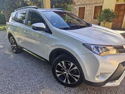 Begagnad Toyota RAV4 124 HK (91 kW) 2015 SUV