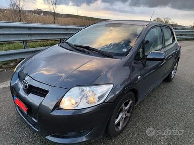 Usata Toyota Auris 2008 Grigio Utilitaria