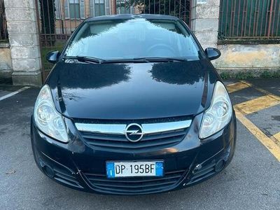 Usata Opel Corsa 60 CV (44 kW) 2008 Nero Utilitaria