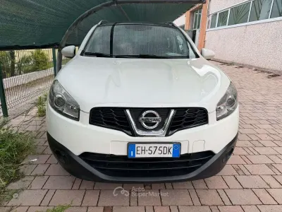 Usata Nissan Qashqai +2 Visia 131 CV (96 kW) 2011 Bianco SUV