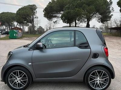 Usata Smart ForTwo Coupé Brabus 109 CV (80 kW) 2017 Grigio Coupé