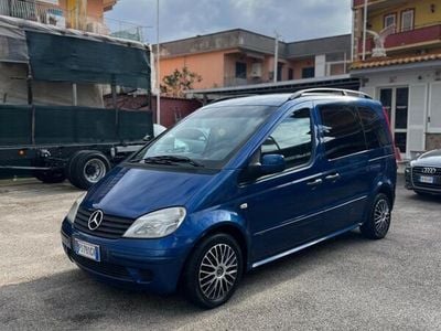 Usata Mercedes Vaneo 91 CV (66 kW) 2003 Blu Monovolume